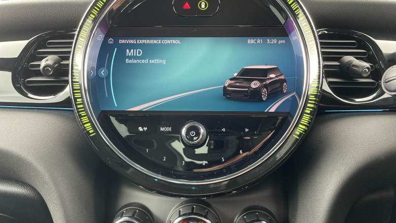 MINI Hatchback 1.5 Cooper Sport 3dr Auto Petrol Hatchback